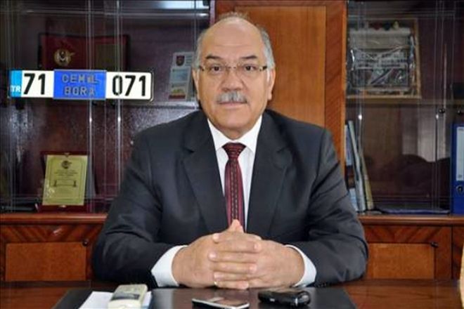 Cemil Bora´dan sürpriz istifa