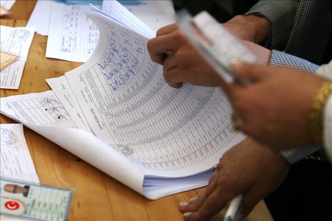 20 bin kişi parti değiştirdi