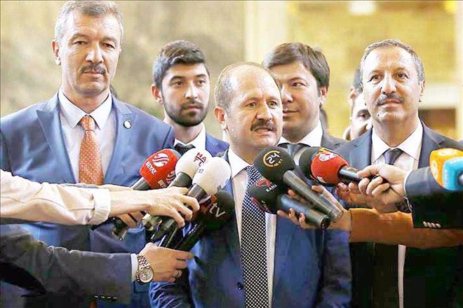 Bahçeli olmasaydı işimiz zordu