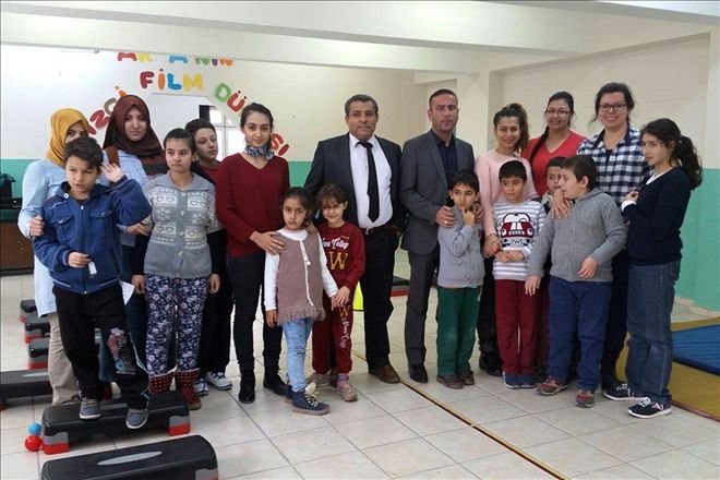 Engellilere acıyarak sorunlarını çözemeyiz