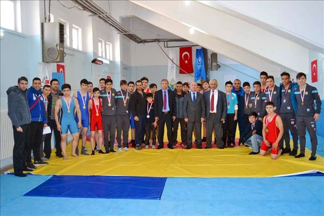 Ata sporunu yaşatıyorlar