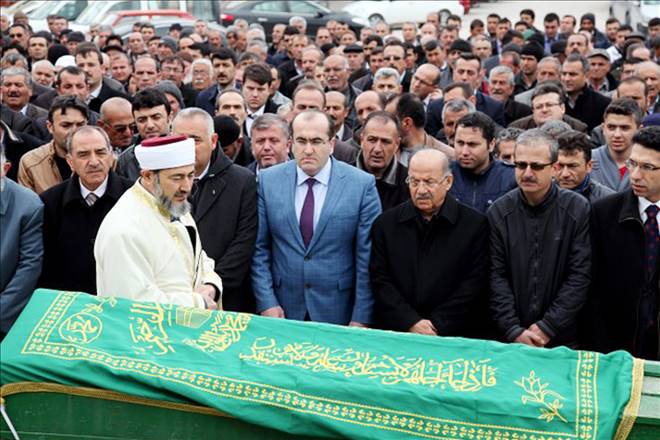 Vali Kolat amcasının oğlunu kaybetti