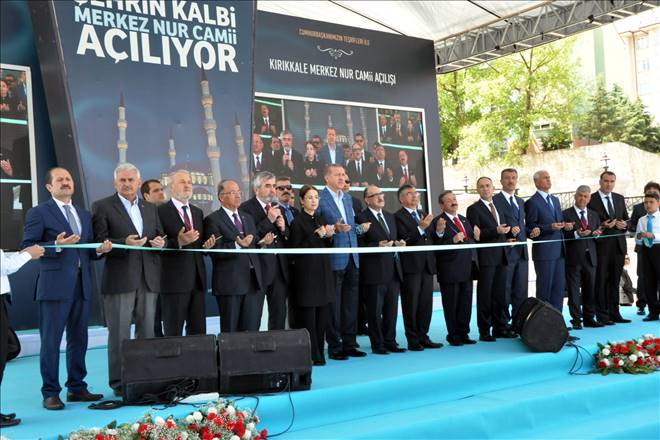 Beni Bu Meydanlardan Alamayacaksınız
