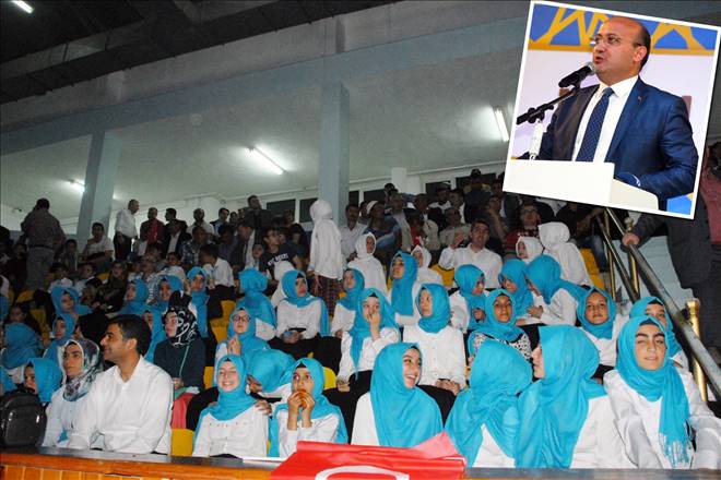 İmam Hatip mezunları gecede buluştu