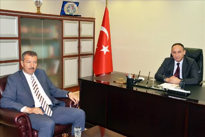 Öztürk, Saygılı ile görüştü