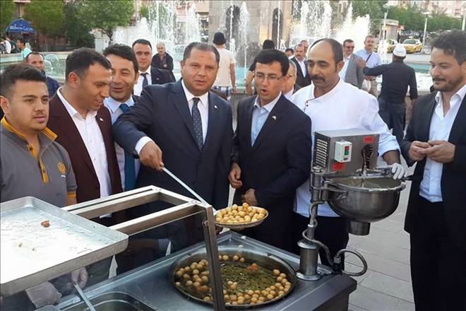 MHP, Lokmasını paylaştı