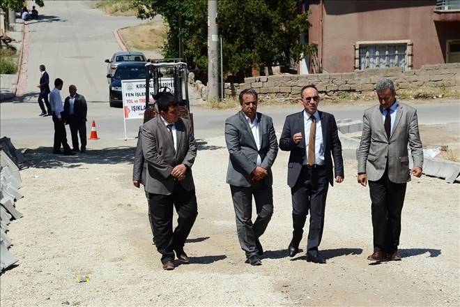 Mahallelerde kilit parke çalışması