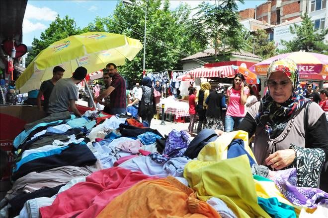 Piyasada bayram canlılığı
