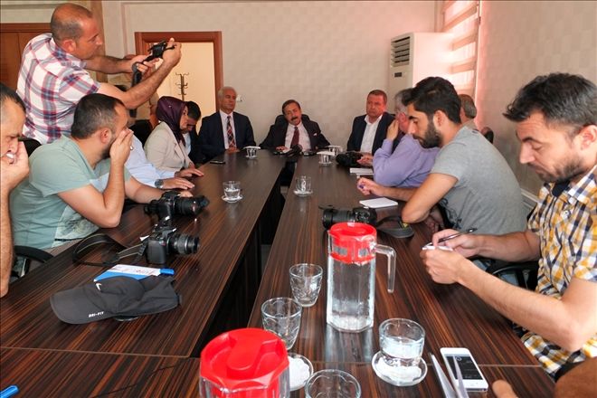 Bir avuç provokatör!