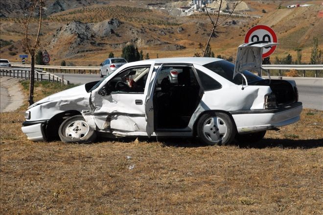 Kalecik Kavşağında feci kaza