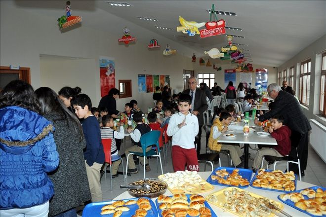 Yakamoz Koleji 2015´i neşeli uğurladı