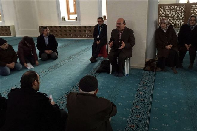 Simetri´den sömestr yolcularına seminer