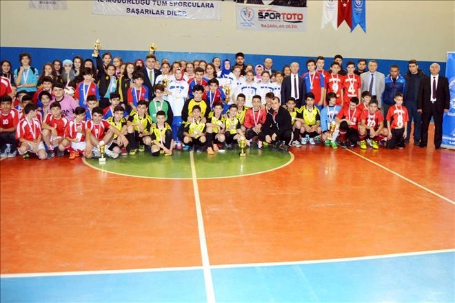 Futsal yıldızları kıyasıya kapıştı