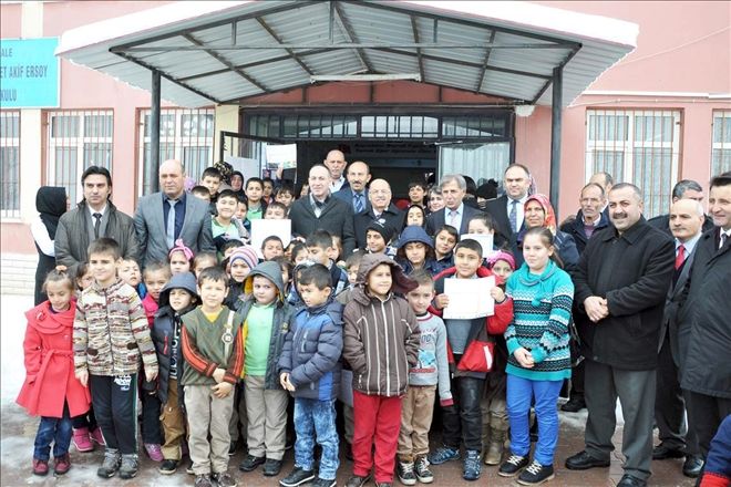 Bol bol kitap okuyun, anne-babanızı üzmeyin