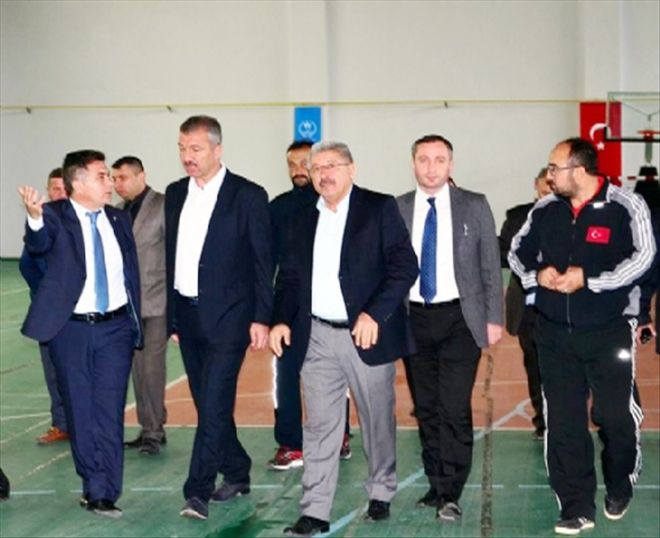 Öztürk tesisleri gezdi