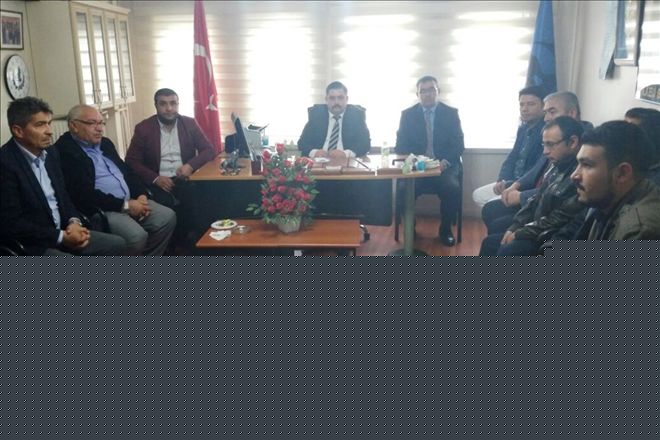 Ülkücü işçilerden şehitler için anma