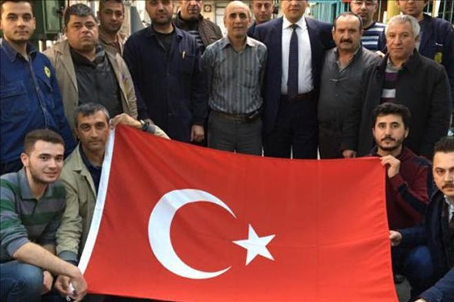 İşçilerden güvenlik güçlerine destek