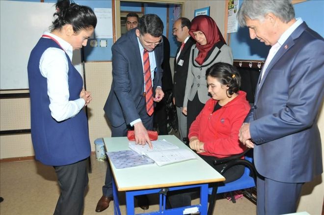 Onların hayatlarını kolaylaştırmak bizim elimizde