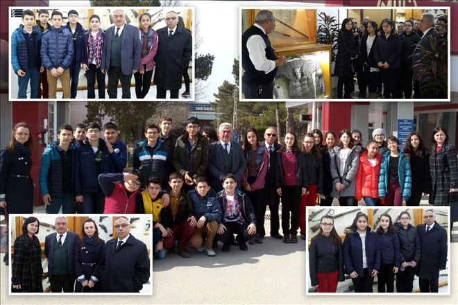 Özel Gazili minikler, Silah Müzesini gezdi