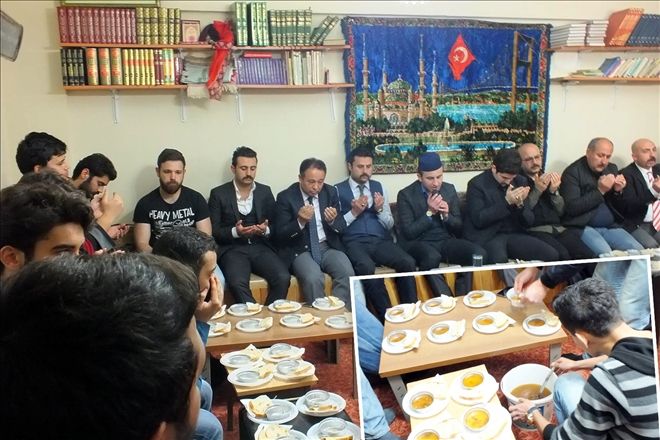 Bir tas hoşaf, bir kuru ekmek: Çanakkale