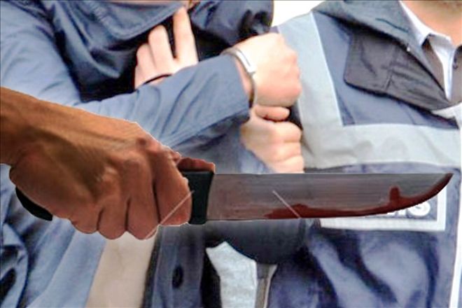 Bankada, bıçaklı kavga