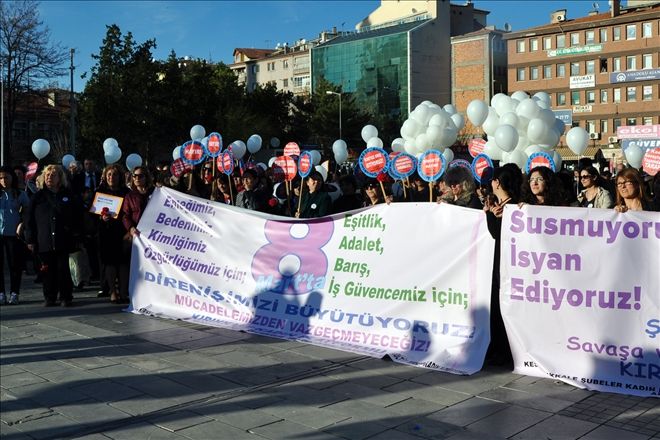 Karanlığa teslim olmayacağız