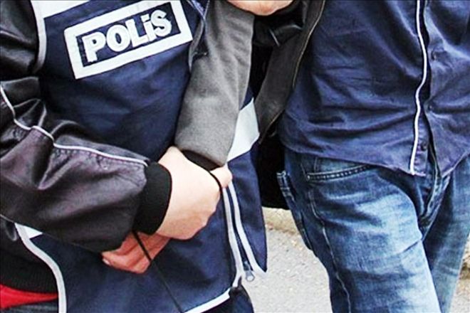 ?Savcıyım? dedi yakayı ele verdi