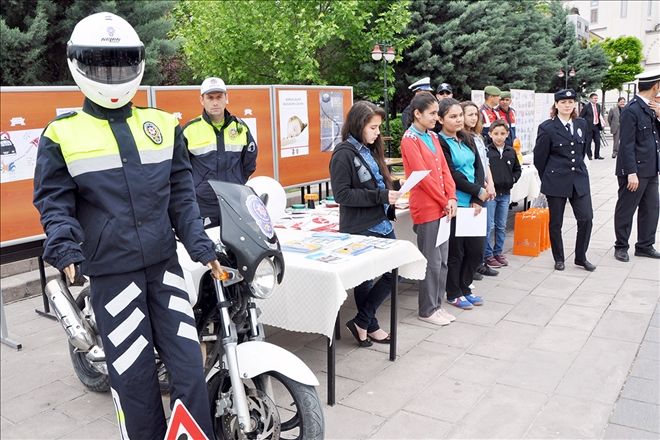 Trafiğin merkezindeyiz