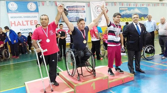 Engelliler, Halterde Engel Tanımadılar