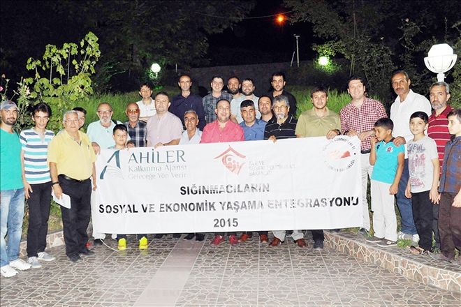 Basın, mültecilerle iftar yemeğinde bir araya geldi