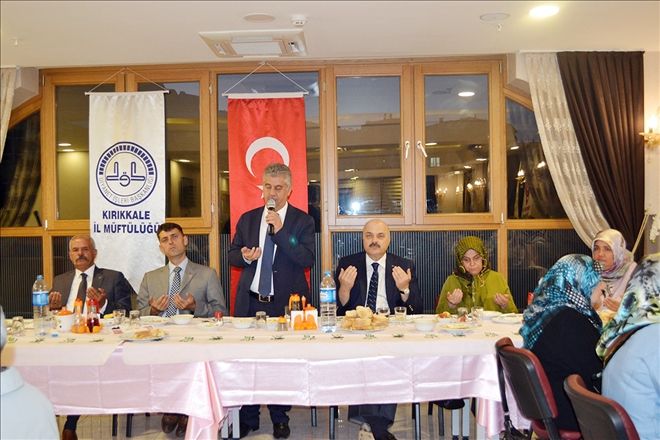 Şehit yakınları ve gaziler, müftülüğün iftarında buluştu