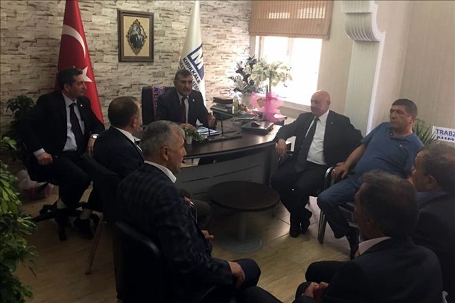Biz aynı merdiveni kullanıyoruz