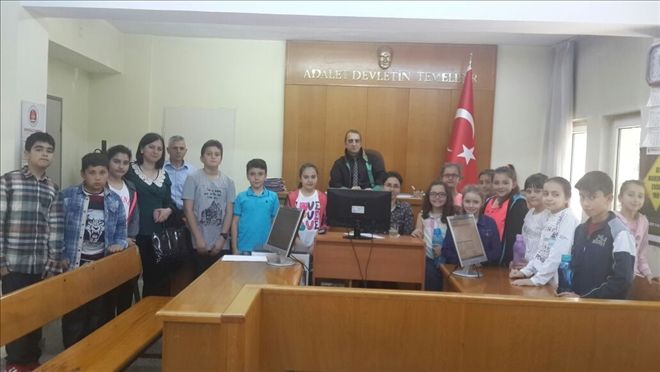 Özel Gazili minikler Adliyede duruşma izledi