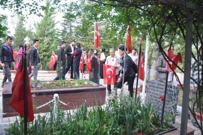 Şehitlerimiz, memleketimizin tapuları