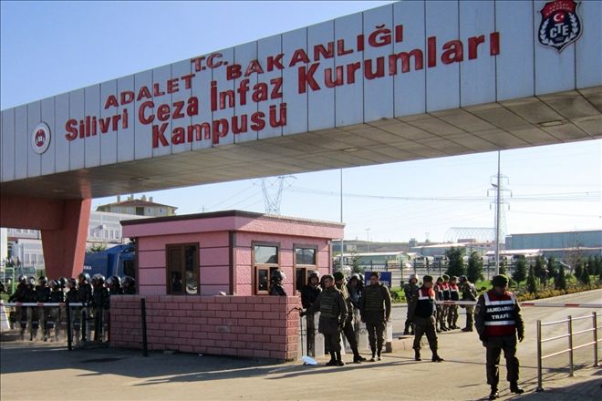 Tutuklular Silivri´ye nakledildi