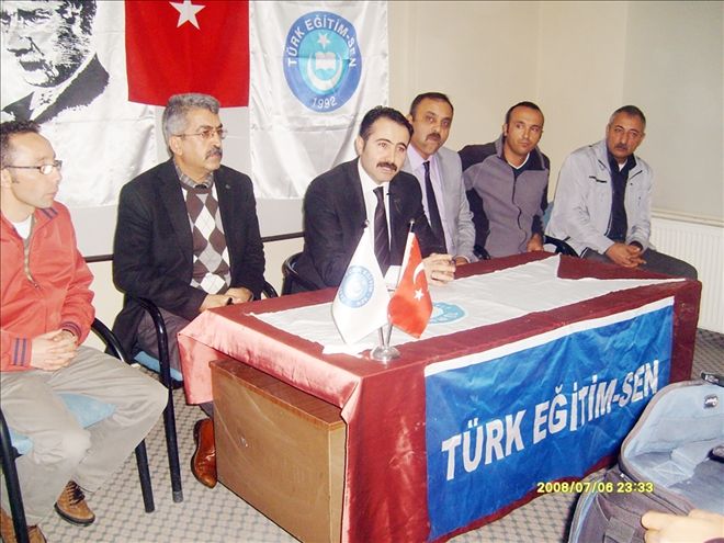 Ekmeğimizi paylaşırız ama kimliğimizi asla