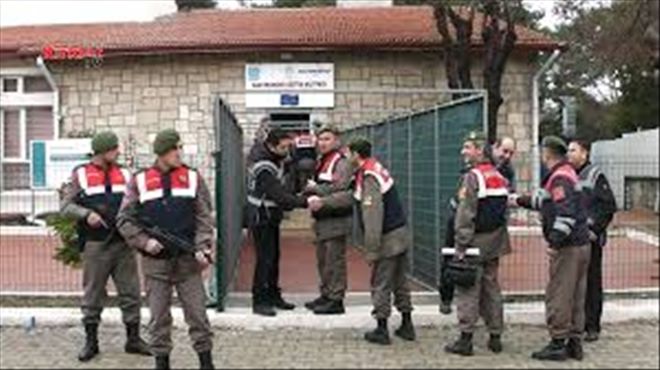 Beş FETÖ zanlısı tutuklandı