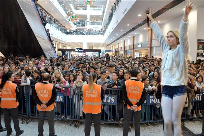 Podium´dan Aleyna geçti