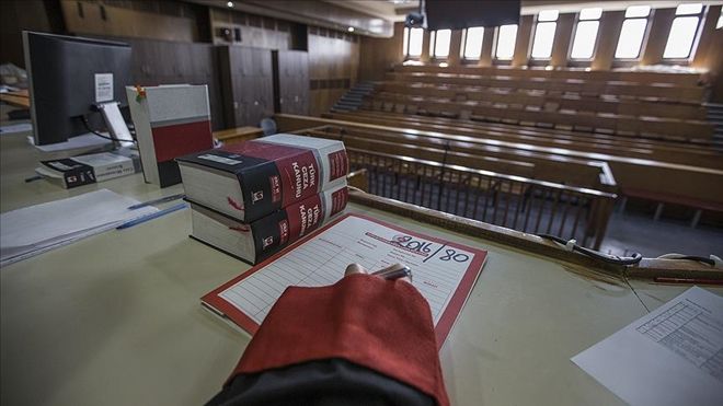 FETÖ´cü Akademisyenler Hâkim karşısına çıktı
