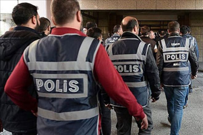FETÖ´cü 10 kişi gözaltına alındı