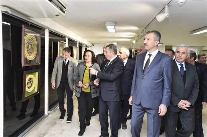 Kâğıdın dili sergisi açıldı