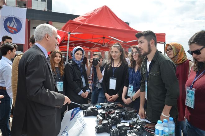 Üniversitede bahar coşkuyla karşılandı