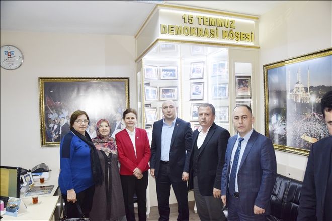 Anayasa değişikliği parti meselesi değil