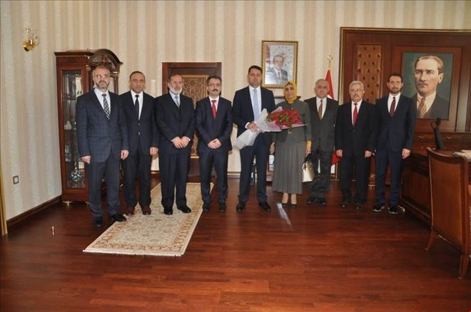 Âlemlere rahmet olarak gönderildi