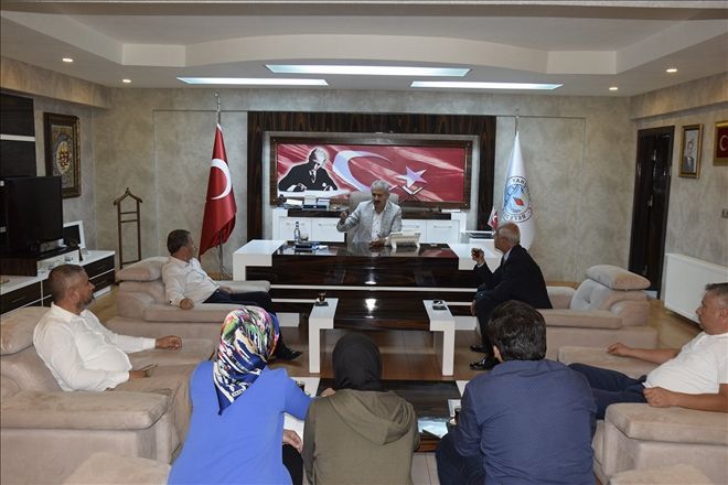 Biz kocaman bir AK  Parti ailesiyiz
