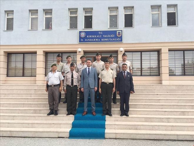 Vali Haktankaçmaz´dan yeni komutana hayırlı olsun ziyareti