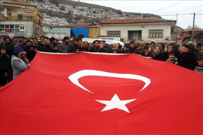 Kınalı kuzular dualarla vatan nöbetine uğurlandı