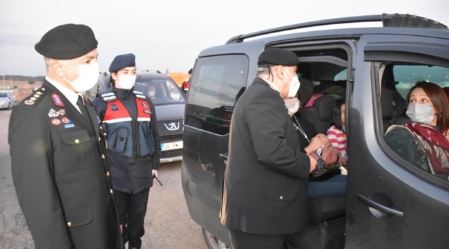 JANDARMA GENEL KOMUTAN YARDIMCISI KOÇ´TAN YOL DENETİMİ
