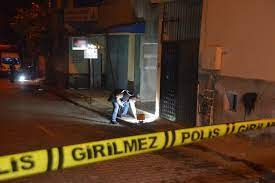 Sokak ortasında Bıçaklı düello