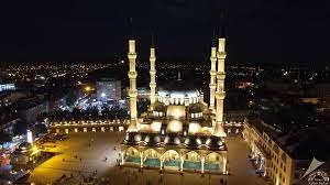 Nur Camii